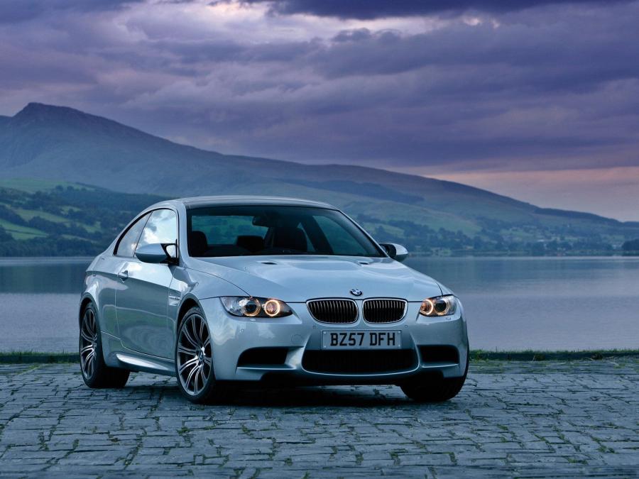  BMW M3 Coupe 2007 года  (UK) (фото 13 из 16)